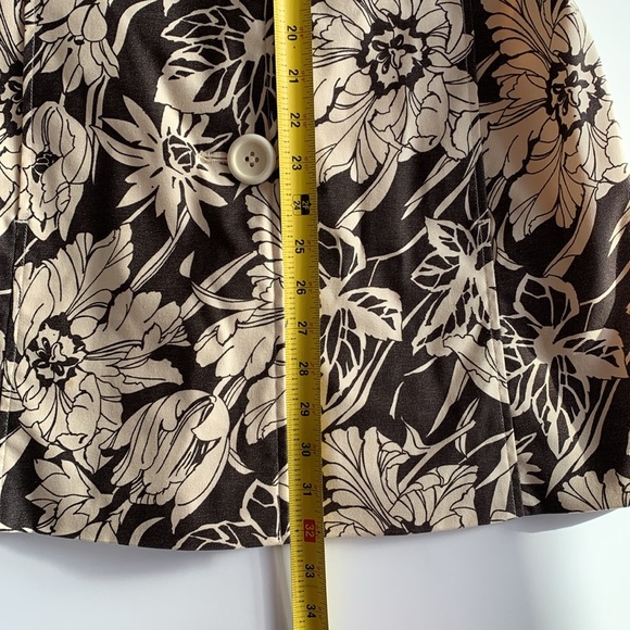 Arden B Brown, Cream Floral Jacket/Coat \ Size M - Picture 9 of 10